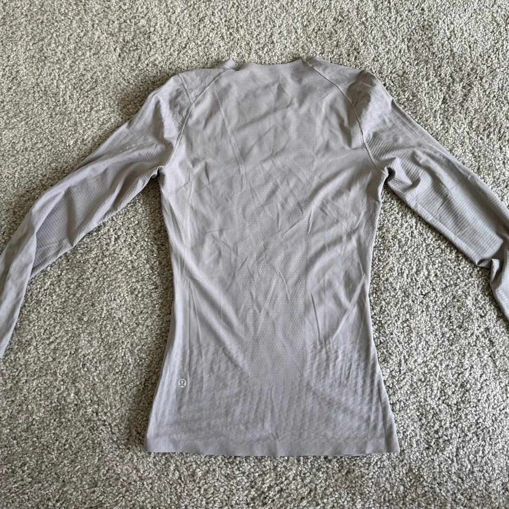 Lululemon Men’s Compression Long Sleeve Shirt Grey Size XS - Picture 5 of 7